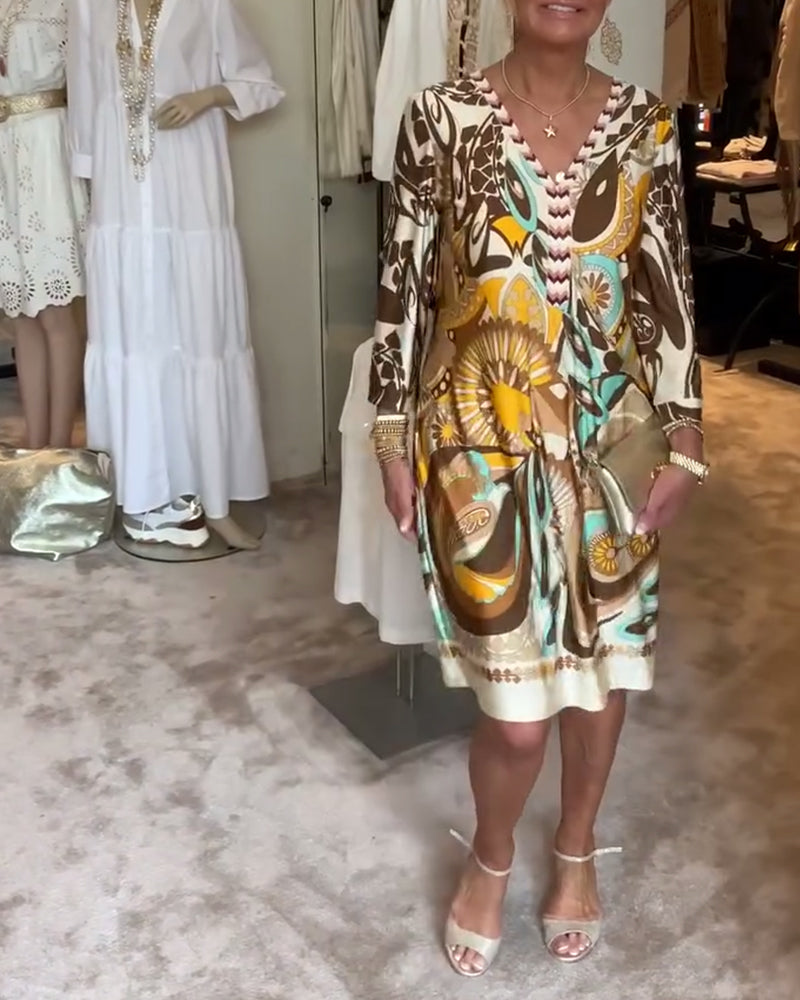 Valantomode | Dress Featuring Sunburst Print