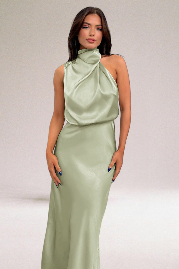 Valantomode | Dress with Elegant Design