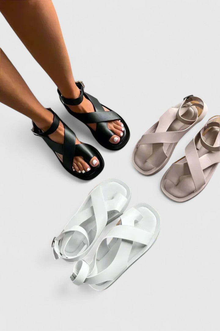 Valantomode | Sandals with Elegant Design