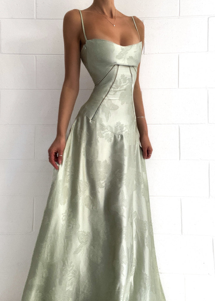 Valantomode | Chic Pistachio Floral Print Dress for Effortless Elegance