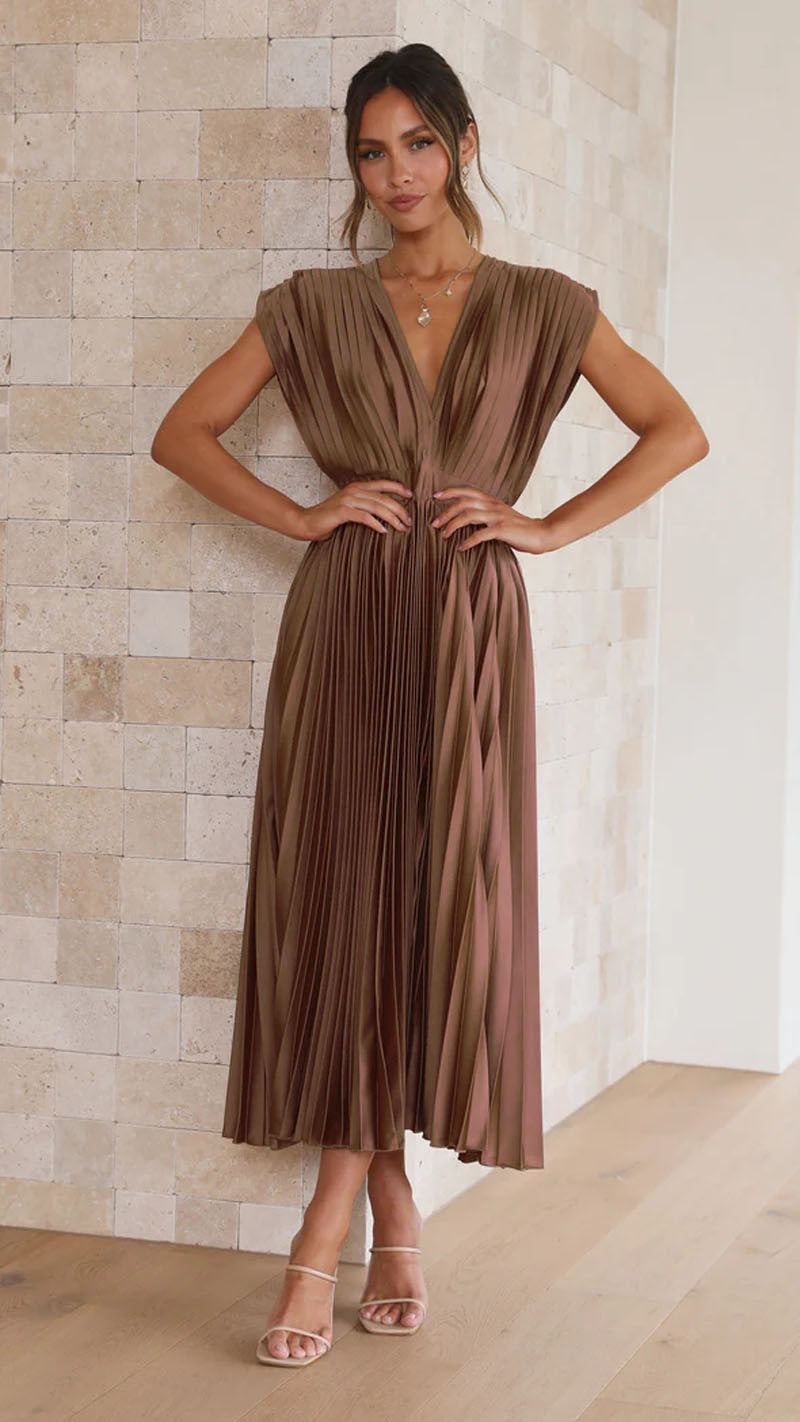 Valantomode | Elegant Pleated Skirt Dress for Effortless Style