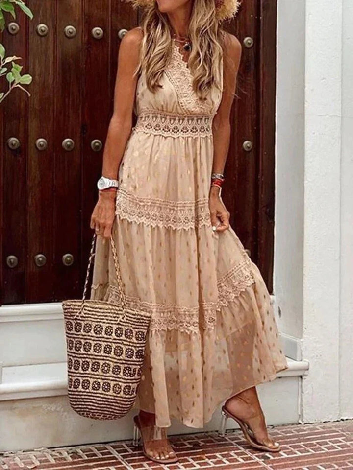 Valantomode | Lace Long Dress for a Sophisticated Evening Look