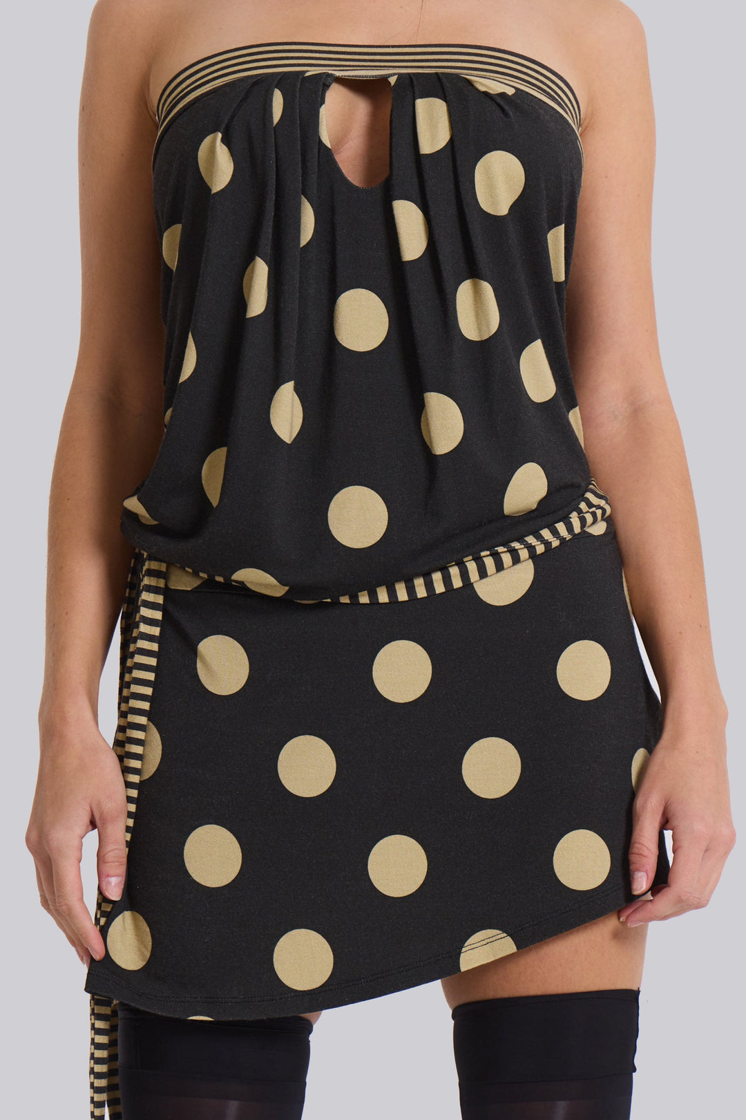 Valantomode | Chic Strapless Mini Dress with Polkadot Stripes for Summer