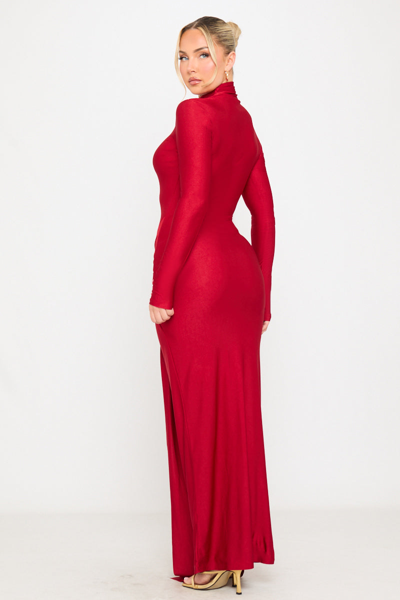 Valantomode | Chic Red Slinky Jersey Maxi Dress with Turtle Neck Design