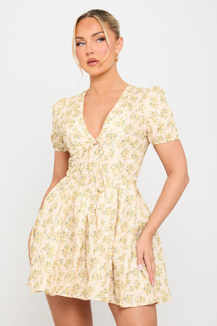 Valantomode | Chic Yellow Floral Pleated Milkmaid Mini Dress