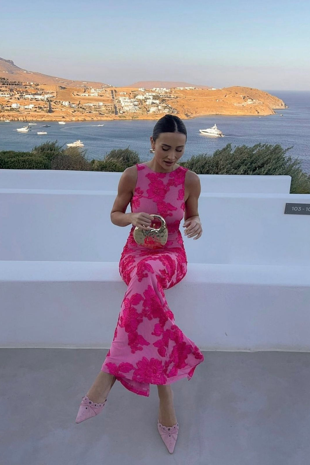Valantomode | Elegant Pink Floral Maxi Dress with Embroidery