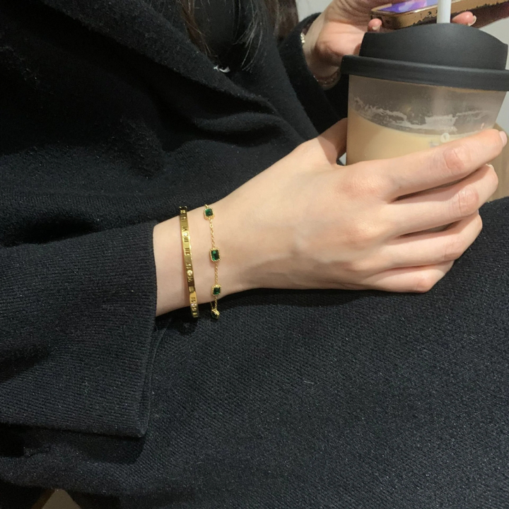 Valantomode | Gold Plated Emerald Green Bracelet for Women