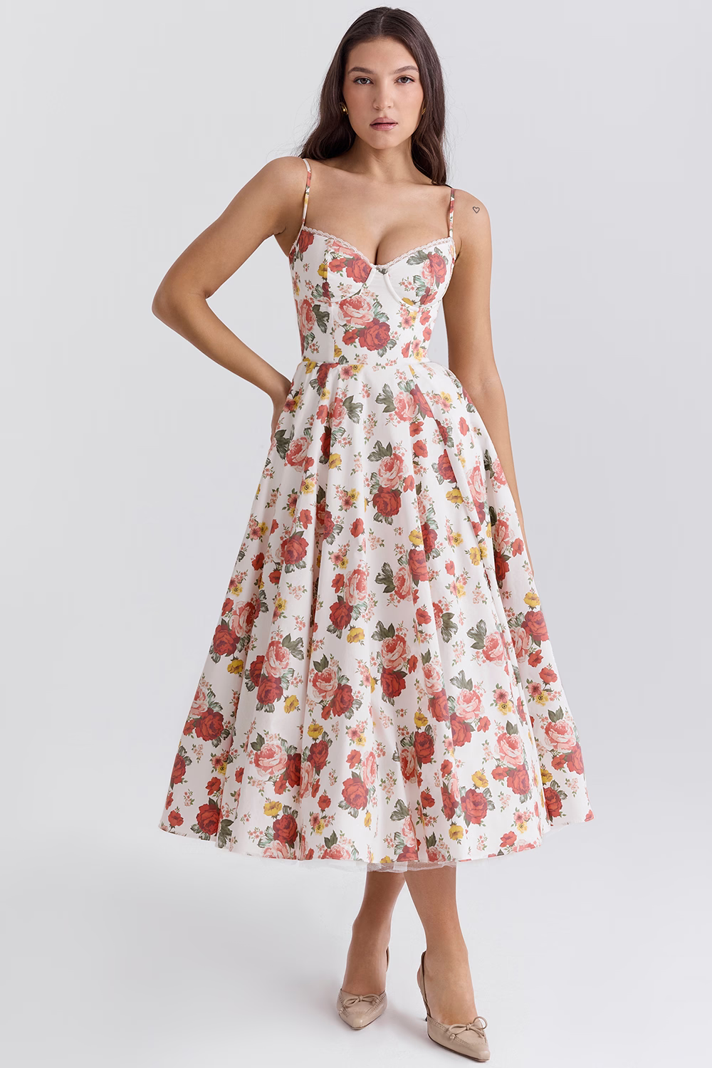 Valantomode | Sophisticated Long Dress with a Flattering Fit for Women