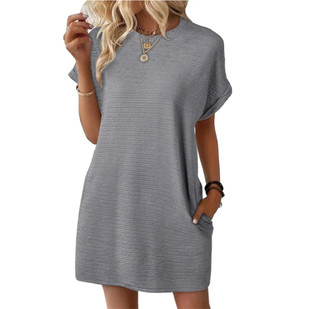 Valantomode | Chic Dress for Effortless Elegance on Any Occasion