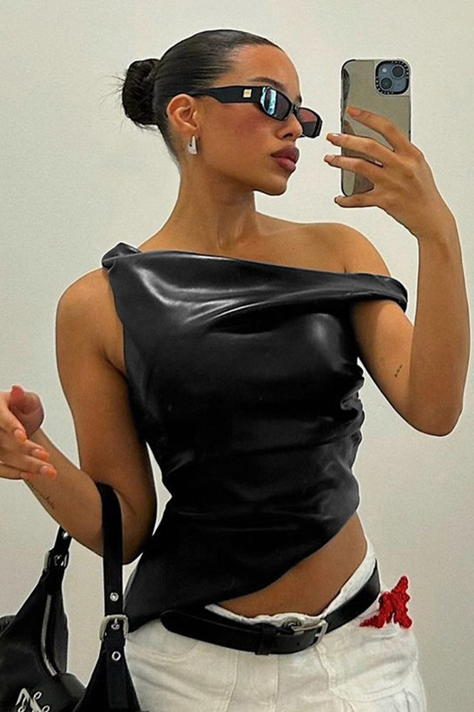 Valantomode | Chic Black Asymmetric One Shoulder Faux Leather Top
