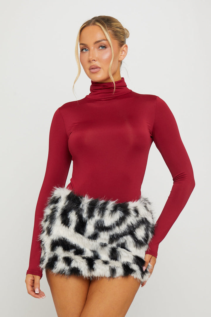 Valantomode | Elegant Wine Long Sleeve Turtleneck Bodysuit