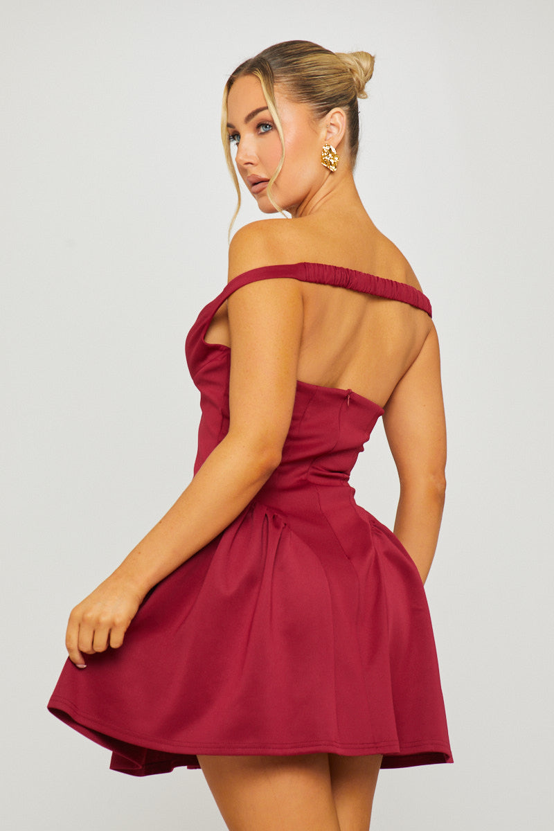 Valantomode | Chic Wine Off-Shoulder Mini Dress with Drop Waist Design