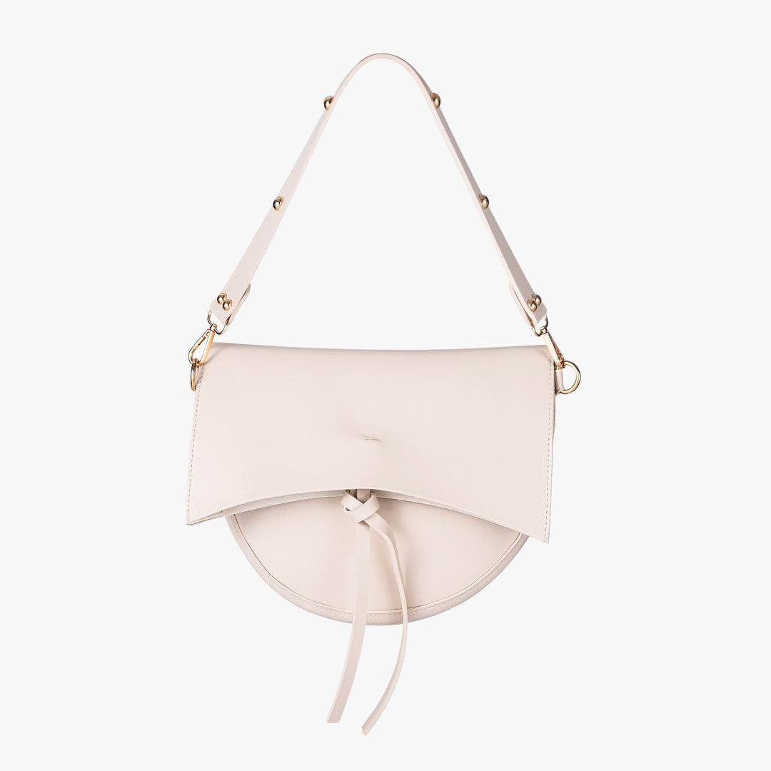 Valantomode | The ‘Aurelius’ Leather Saddle Bag – Sovereign Curve & Linear Precision