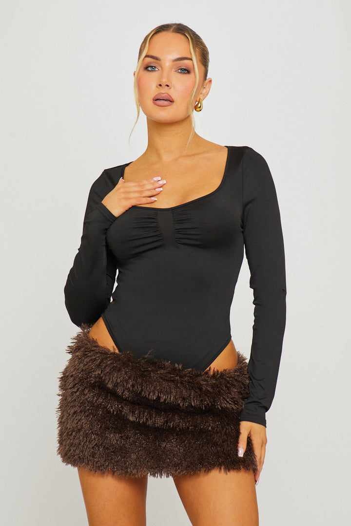 Valantomode | Chic Black Ruched Long Sleeve Bodysuit for Effortless Style