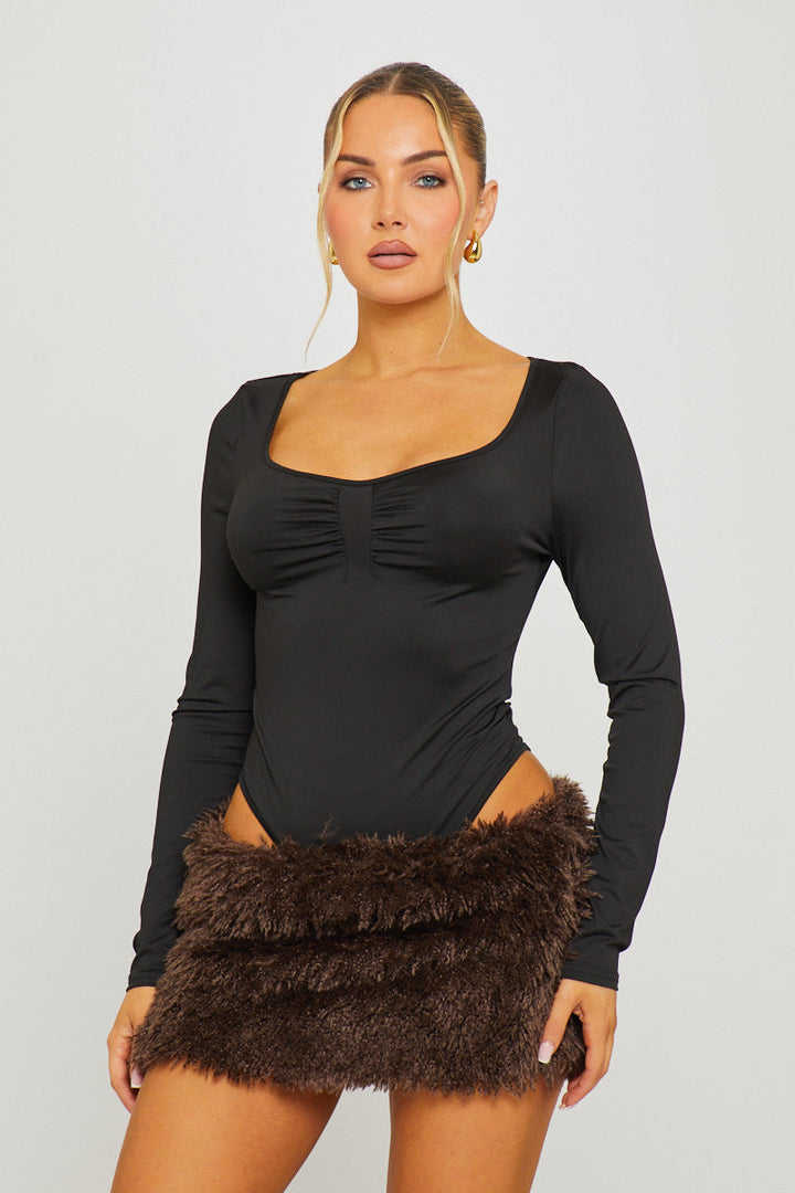 Valantomode | Chic Brown Faux Fur Low Rise Mini Skirt for Trendy Looks
