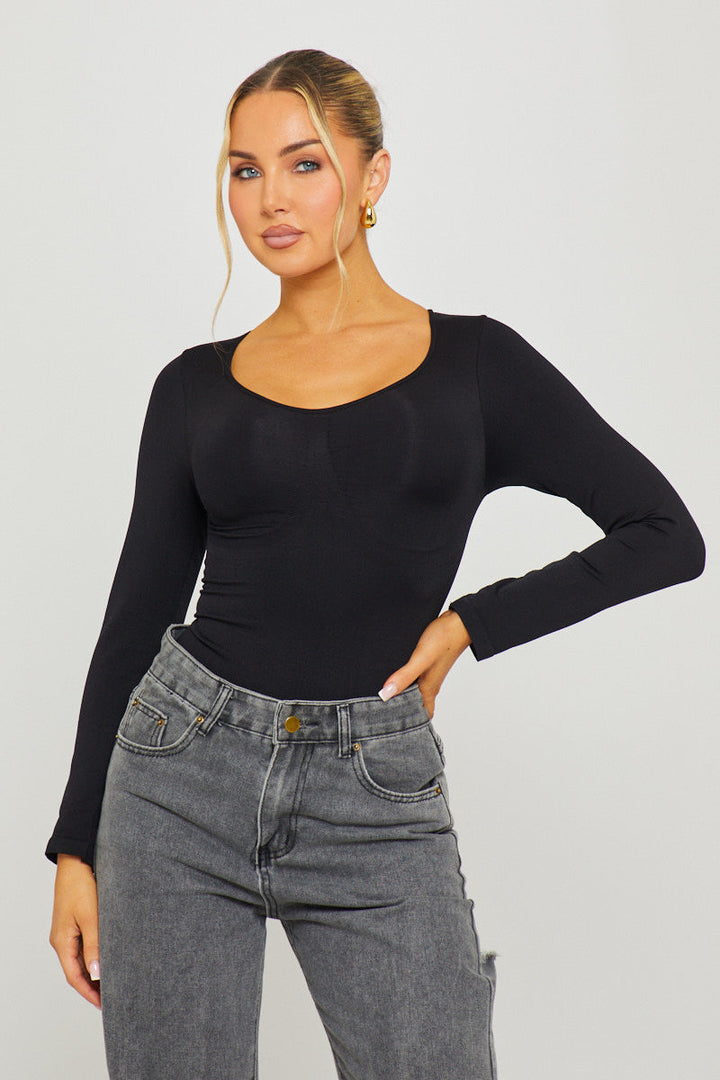 Valantomode | Sleek Black Long Sleeve Sculpting Bodysuit for All-Day Fit