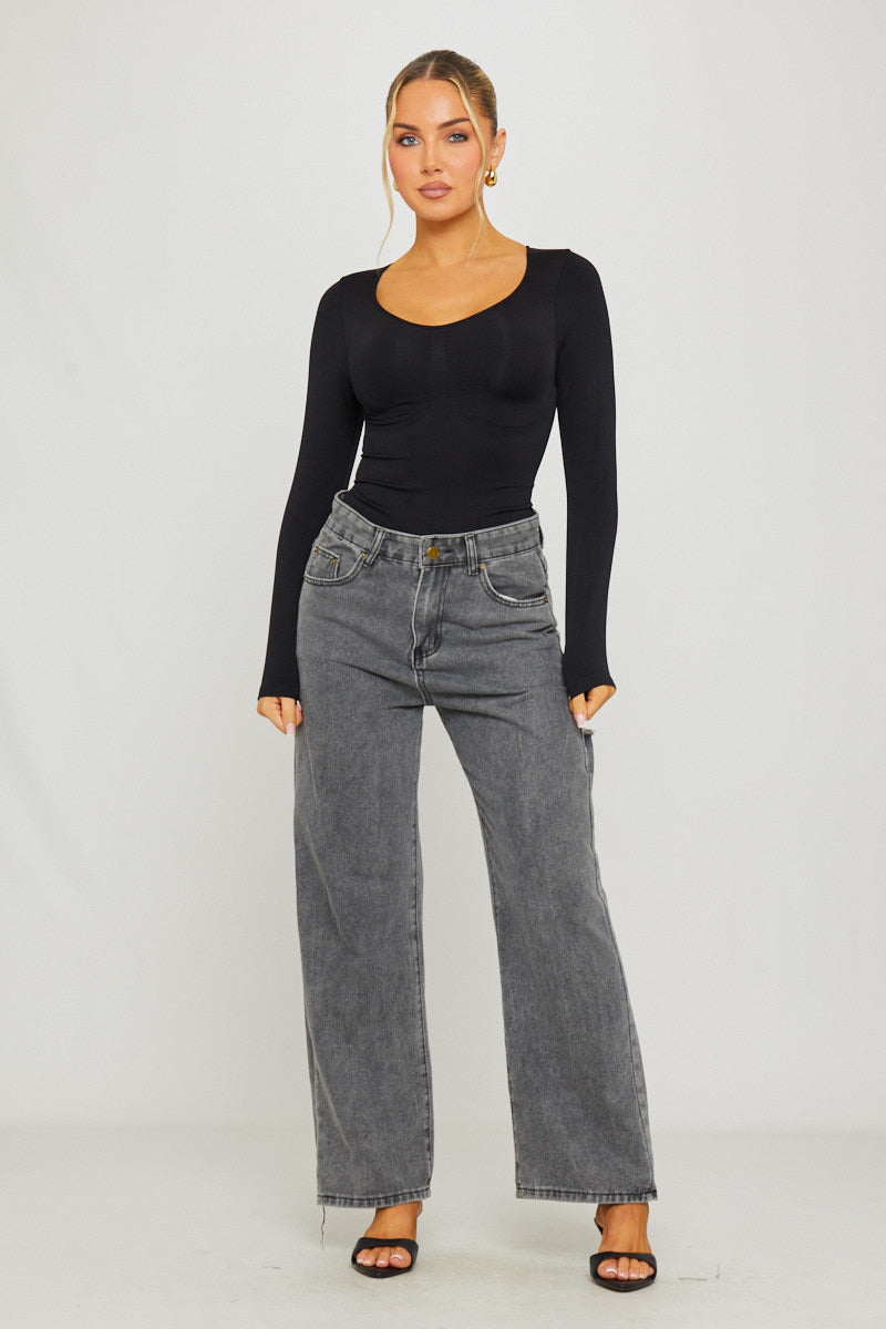 Valantomode | Sleek Black Long Sleeve Sculpting Bodysuit for All-Day Fit