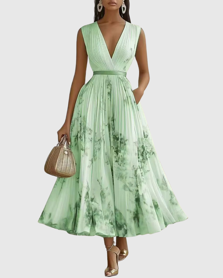 Valantomode | Stylish Pleated Maxi Dress for Effortless Elegance