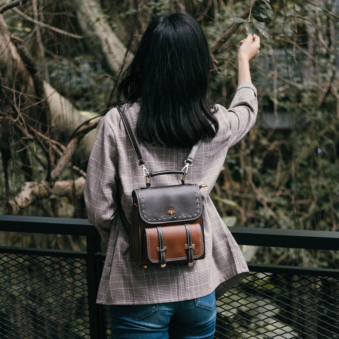 Valantomode | The Apis Executive Leather Backpack – Vertical Command & Tactical Mobility
