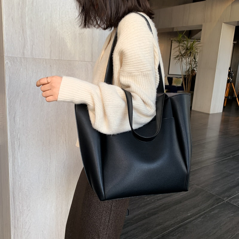 Valantomode | The ‘Veridian’ Sovereign Tote – Architectural Volume & Operational Flow