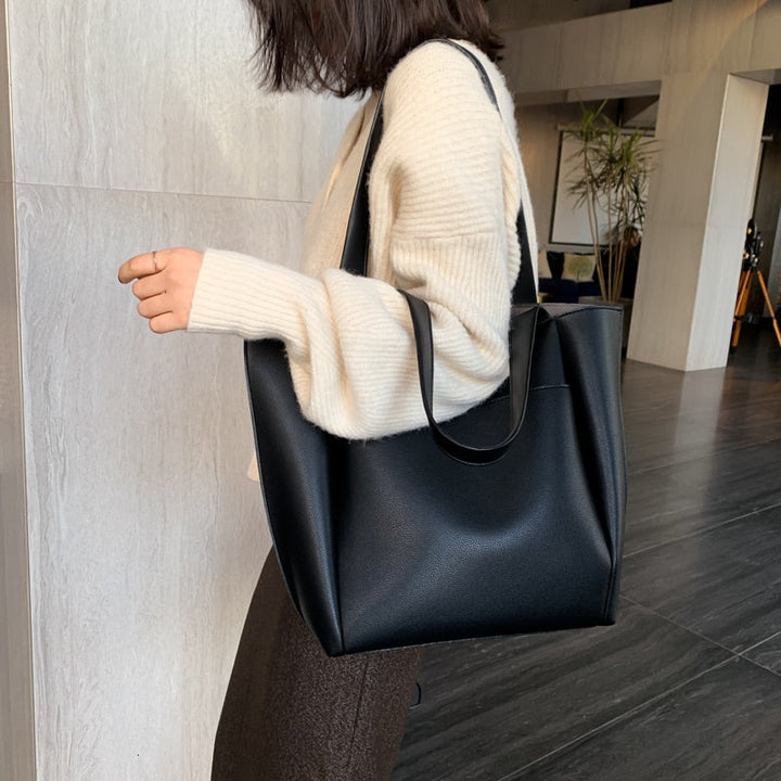 Valantomode | The ‘Veridian’ Sovereign Tote – Architectural Volume & Operational Flow