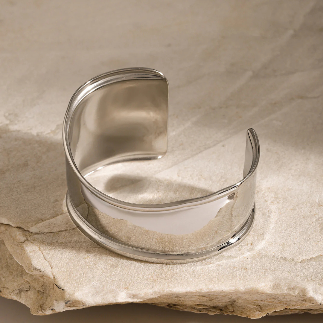 Valantomode | Heavyweight Gold Plated Wide Sculptural Bangle for Women