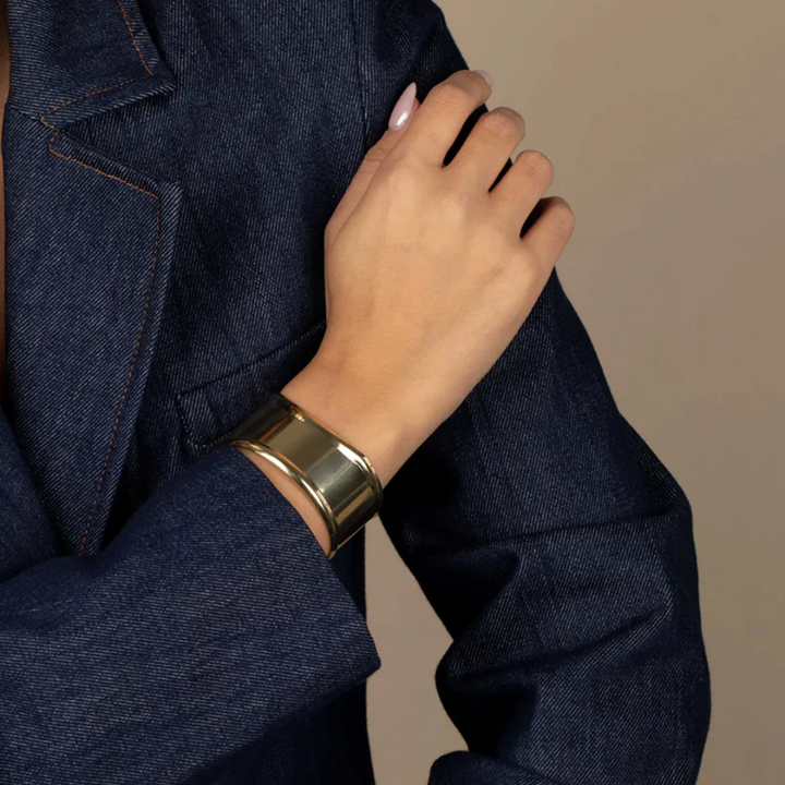 Valantomode | Heavyweight Gold Plated Wide Sculptural Bangle for Women