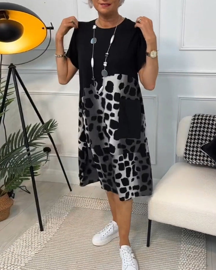 Valantomode | Dress with Animal Print