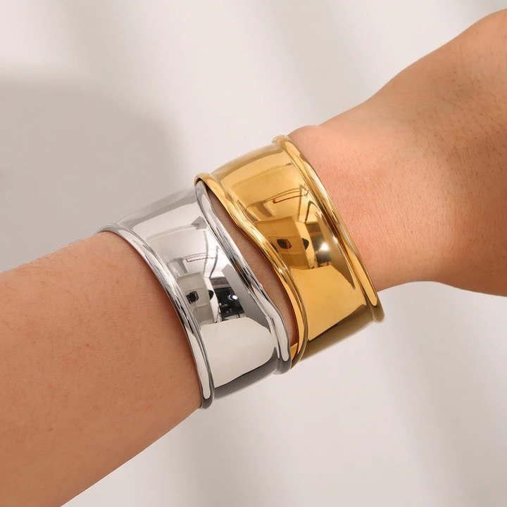 Valantomode | Heavyweight Gold Plated Wide Sculptural Bangle for Women