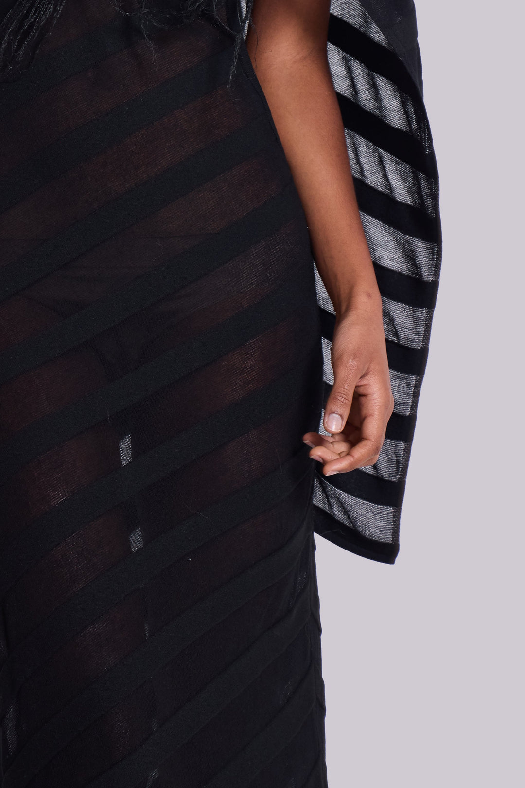 Valantomode | Chic Black Knit Maxi Dress for Effortless Style