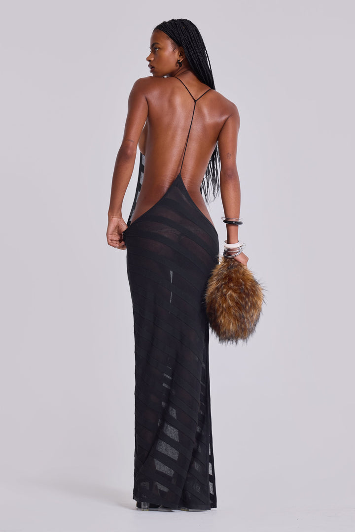Valantomode | Chic Black Knit Maxi Dress for Effortless Style