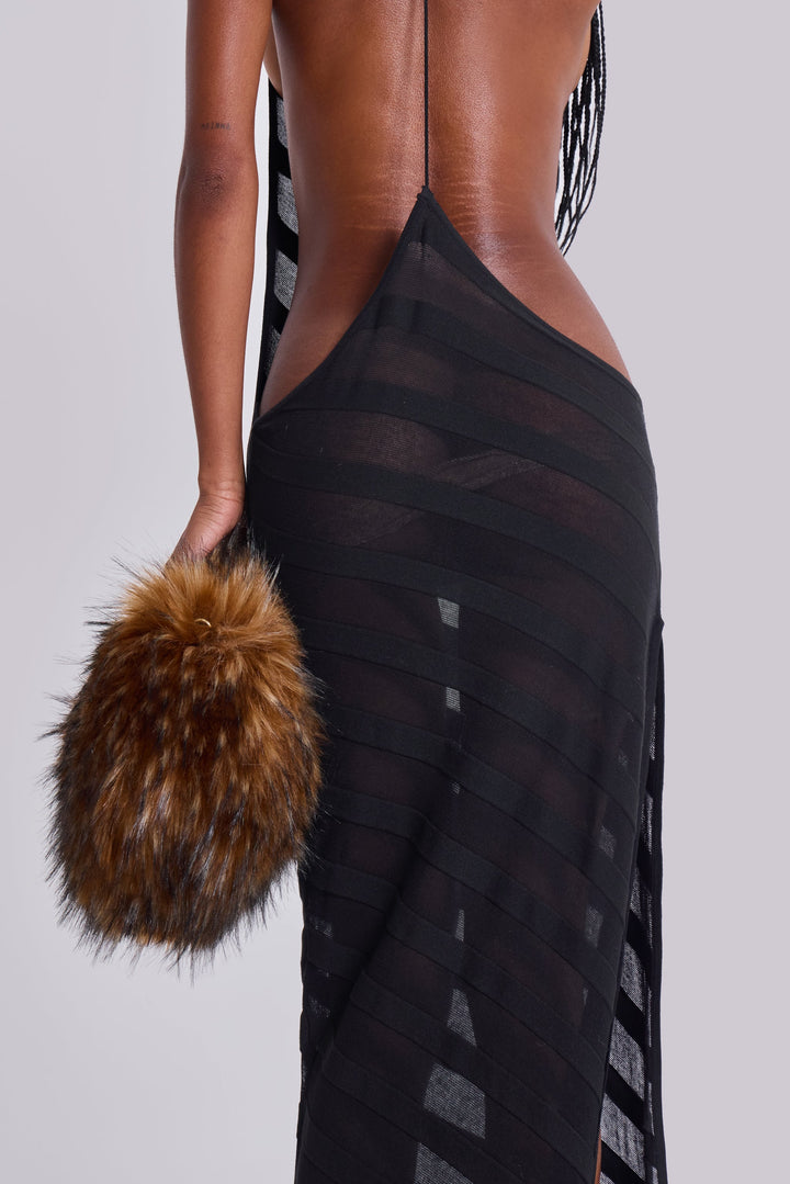 Valantomode | Chic Black Knit Maxi Dress for Effortless Style