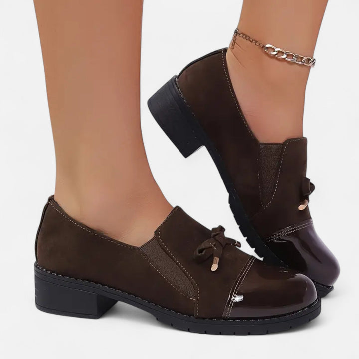 Valantomode | Women’s Moccasin Loafers with Bow Detail