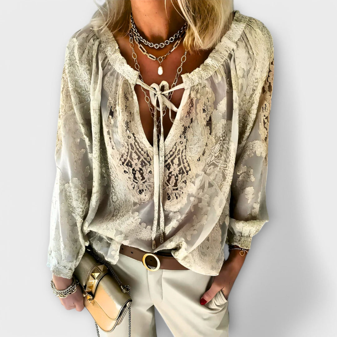 Valantomode | Blouse with Elegant Design