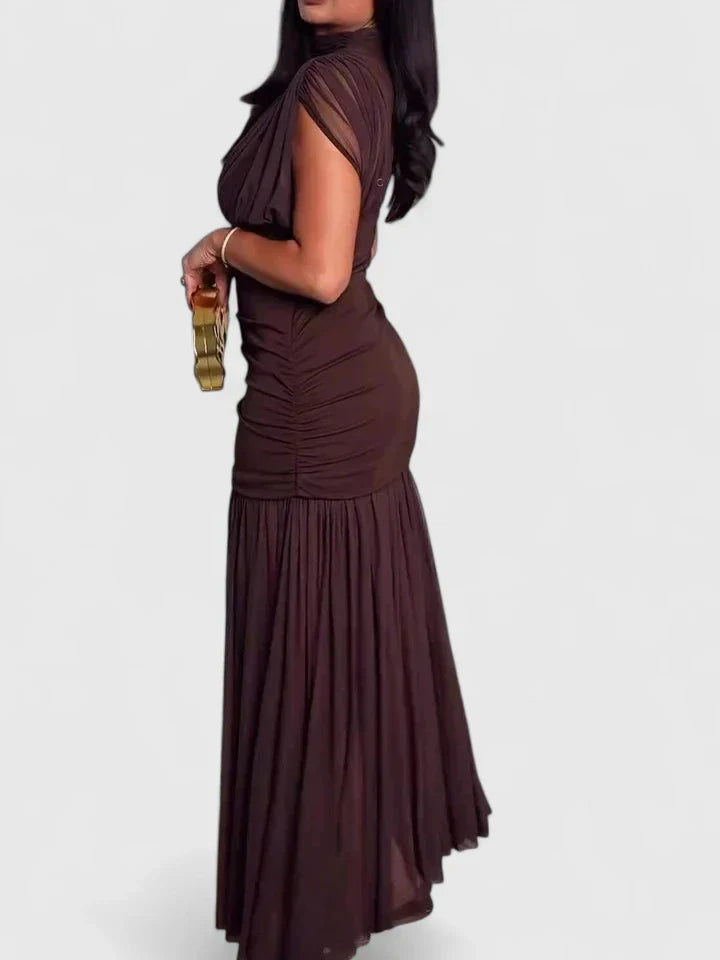 Valantomode | Chic Evening Dress for Stylish Women on the Go