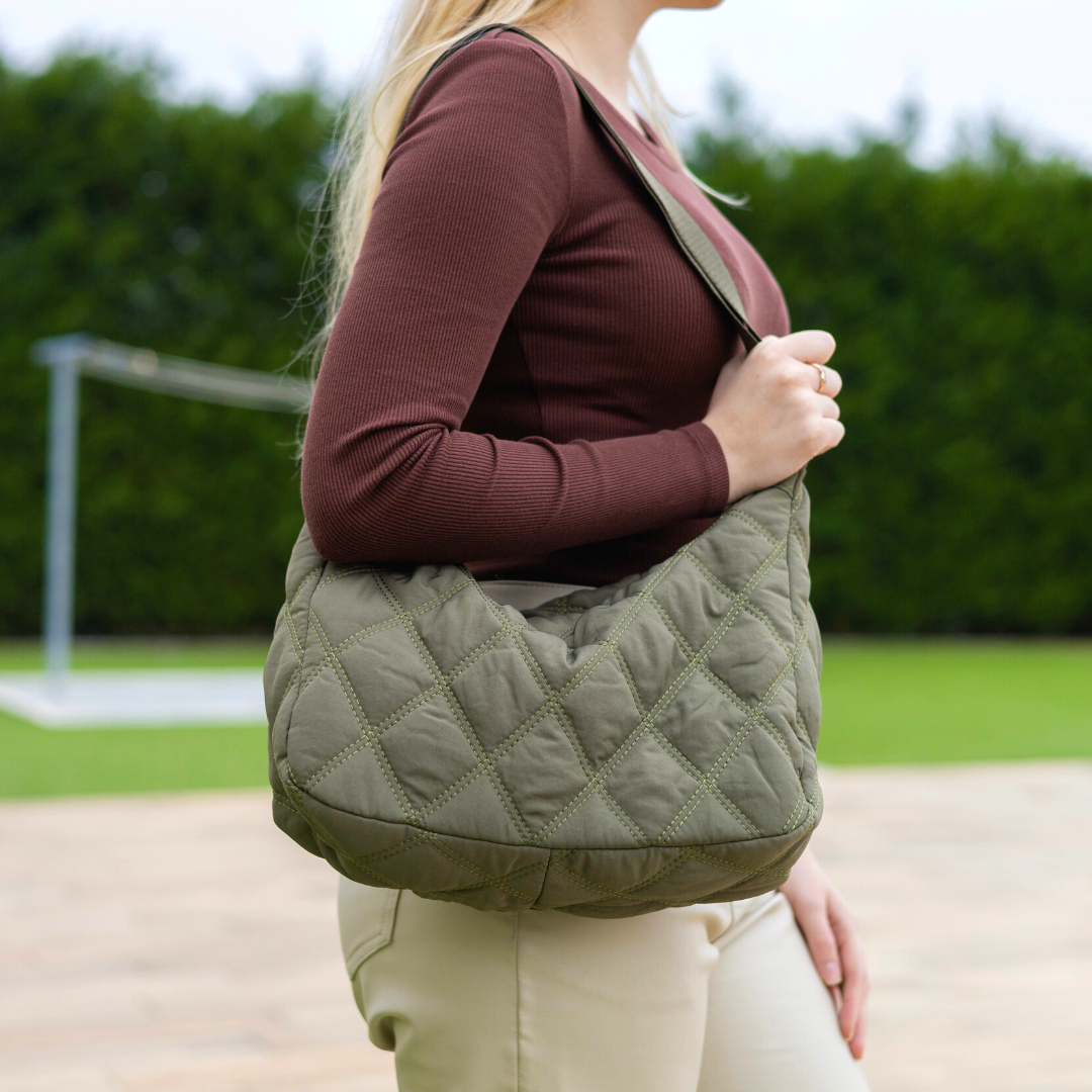 Valantomode | The ‘Aurelius’ Quilted Bastion – Veridian Defense & Voluminous Command