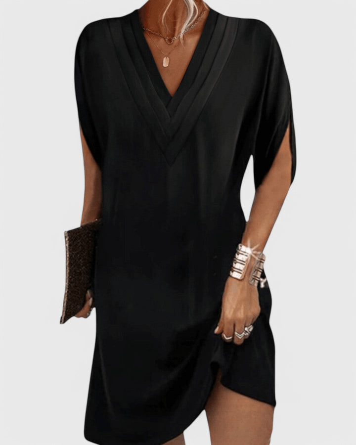 Valantomode | Dress with Flattering Cut