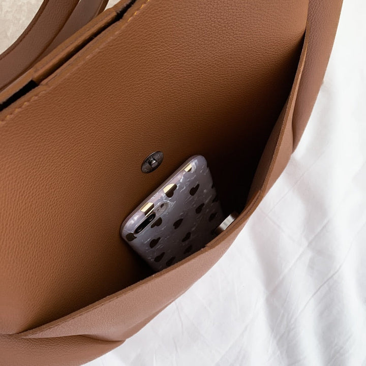 Valantomode | The ‘Veridian’ Sovereign Tote – Architectural Volume & Operational Flow