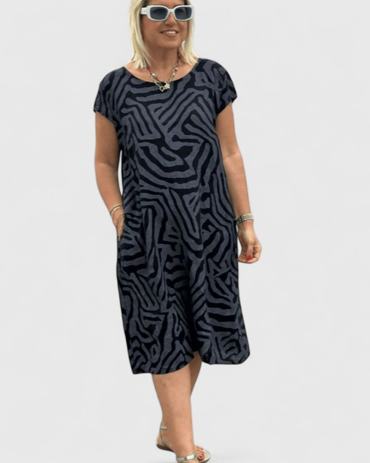 Valantomode | Effortlessly Chic Dress for Everyday Comfort and Style