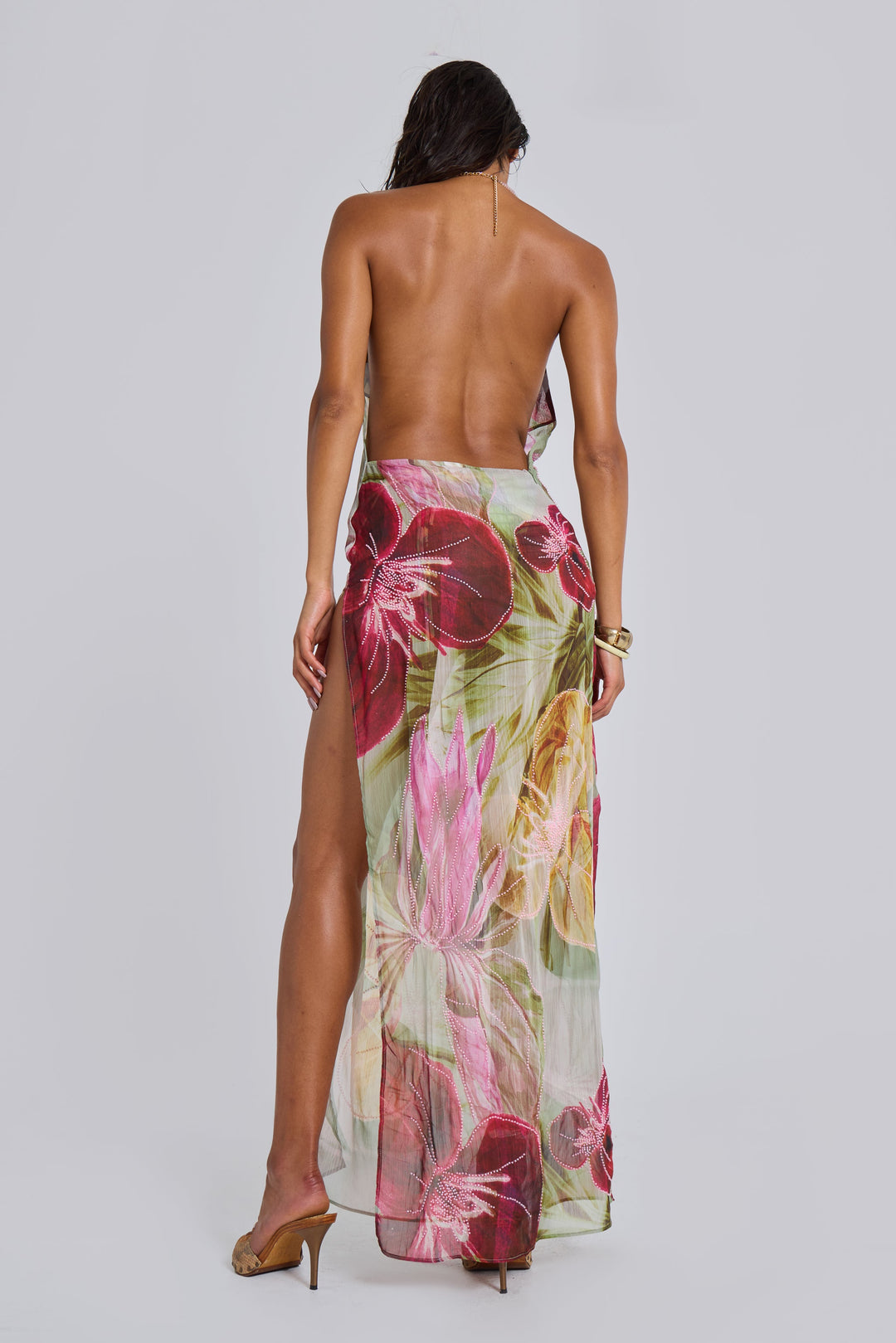 Valantomode | Stunning Pink Backless Maxi Dress with Hand-Beaded Details