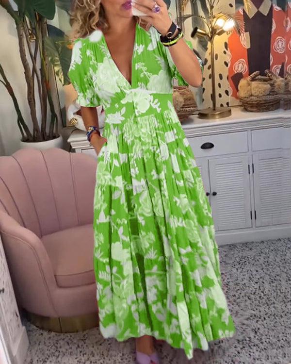 Valantomode | Dress with Vibrant Floral Pattern