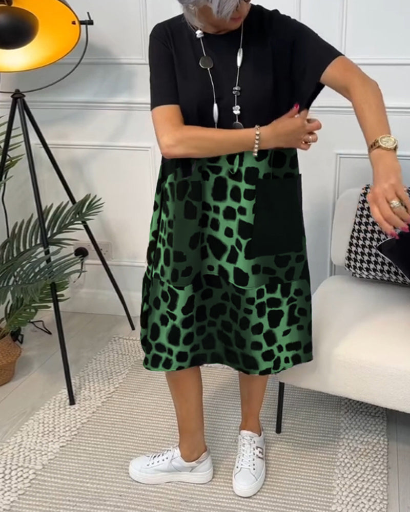 Valantomode | Dress with Animal Print
