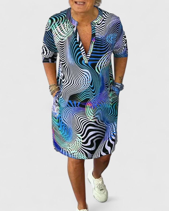 Valantomode | Chic V-Neck Dress for Effortless Day to Night Style