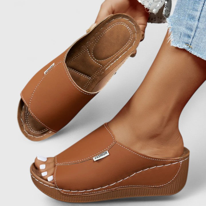 Valantomode | Sandals with Comfort Design