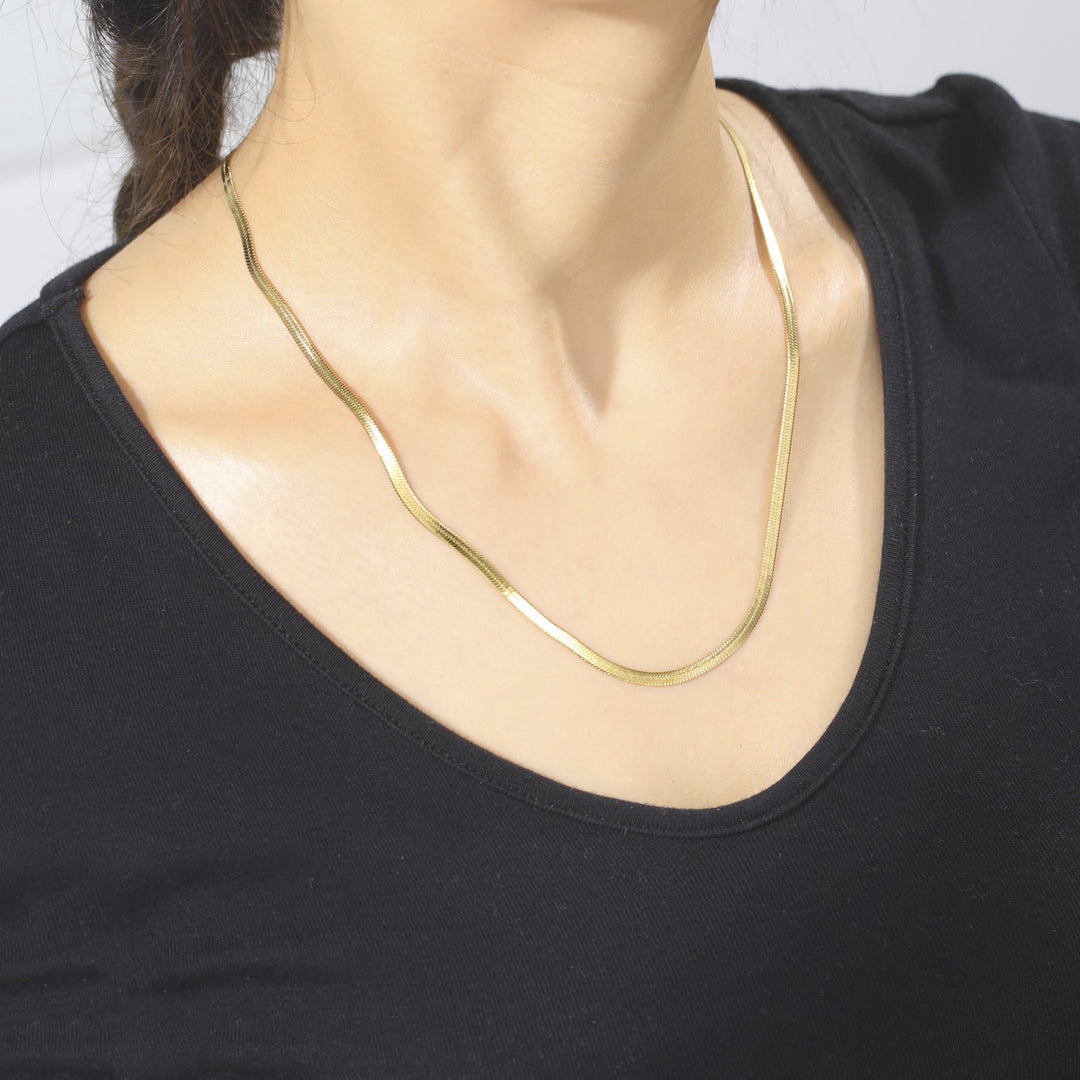 Valantomode | Plated Hailey Herringbone Necklace with Imbricated V-Link Architecture