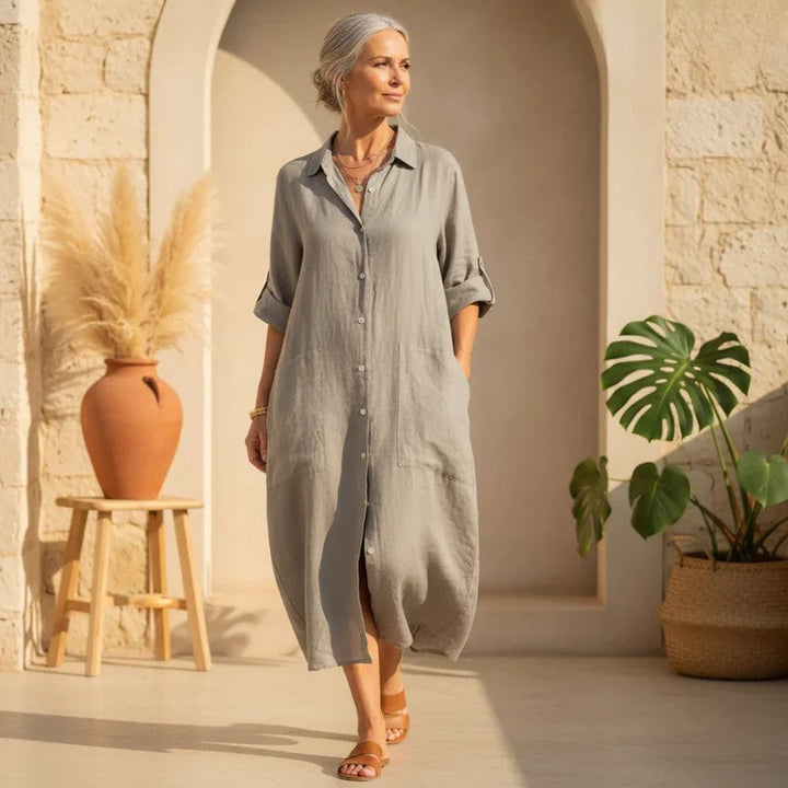 Valantomode | Dress with Buttoned Breeze Design