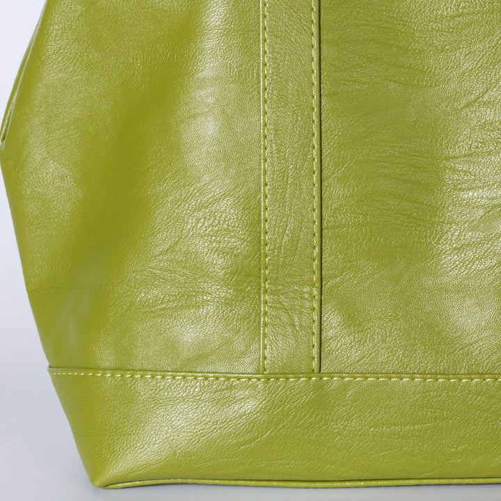 Valantomode | The ‘Aurelius’ Fluid Tote – Veridian Grace & Kinetic Command