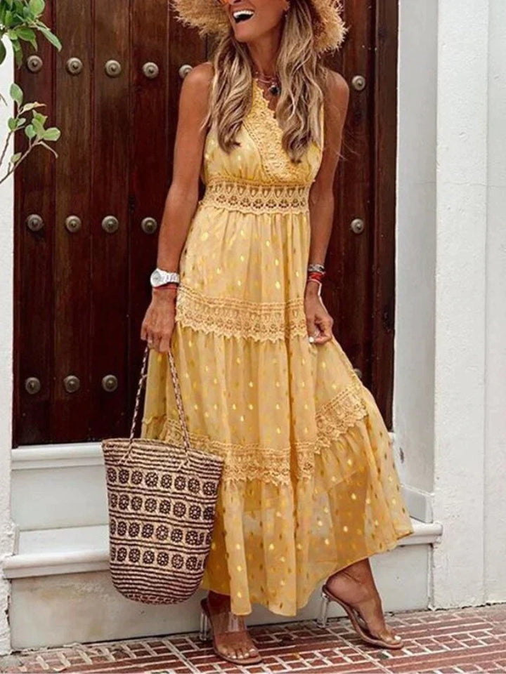 Valantomode | Lace Long Dress for a Sophisticated Evening Look