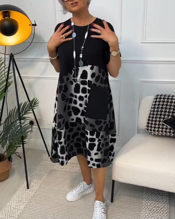 Valantomode | Dress with Animal Print