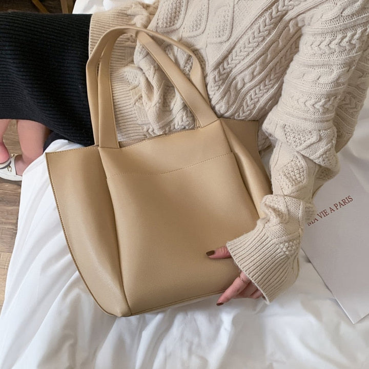 Valantomode | The ‘Veridian’ Sovereign Tote – Architectural Volume & Operational Flow